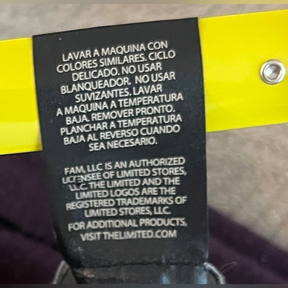 🆕 Limited Burgundy Fringe Drape Sweater size XXL - Picture 10 of 10